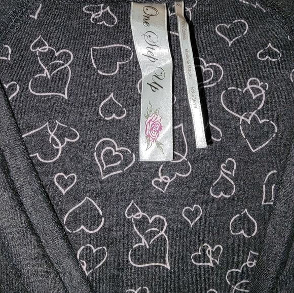 One Step Ahead Charcoal Hoodie with Heart Pattern - Picture 4 of 4